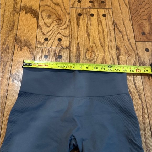 SET Active SCULPTFLEX Pebble Gray Bike Shorts Size Medium - Picture 5 of 6